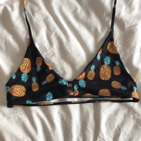 Pineapple Bikini *never worn* - Picture 3 of 8